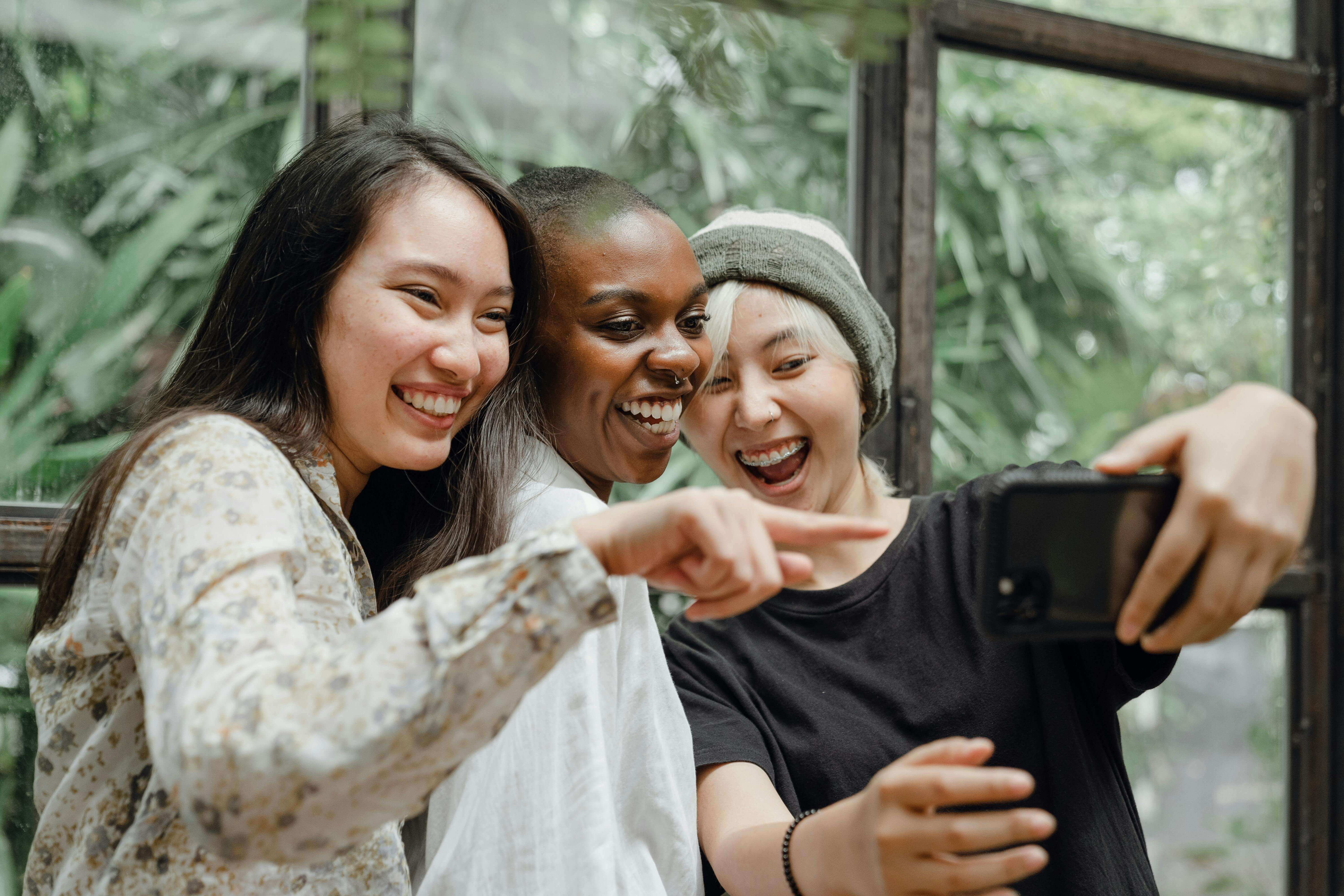 pexels-picture with diverse women (1)